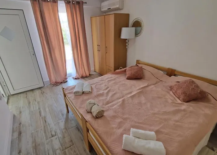 Svitogor2 Apartment *